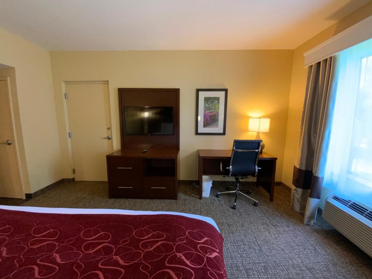 Comfort Suites Fredericksburg North Ngoại thất bức ảnh