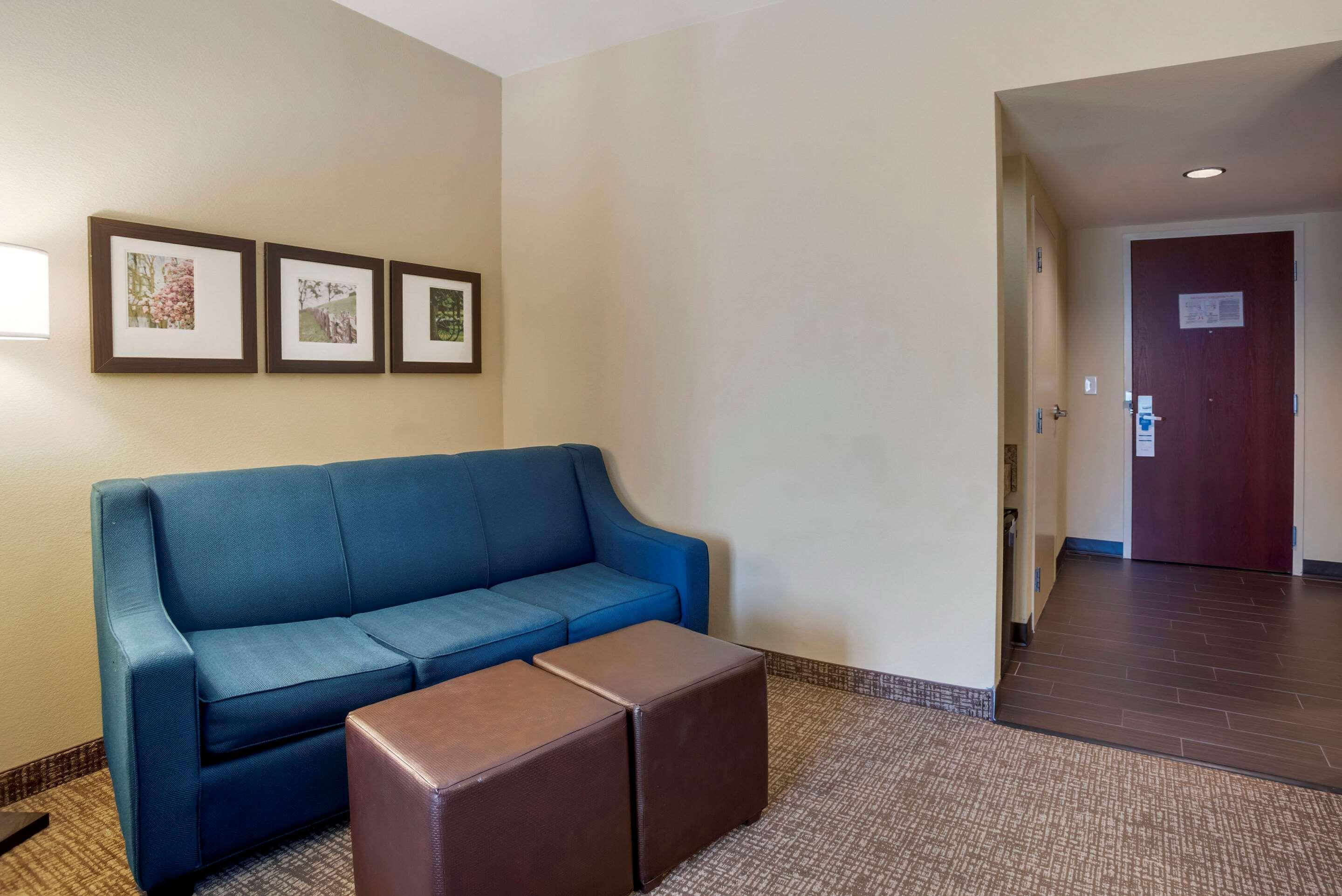 Comfort Suites Fredericksburg North Ngoại thất bức ảnh